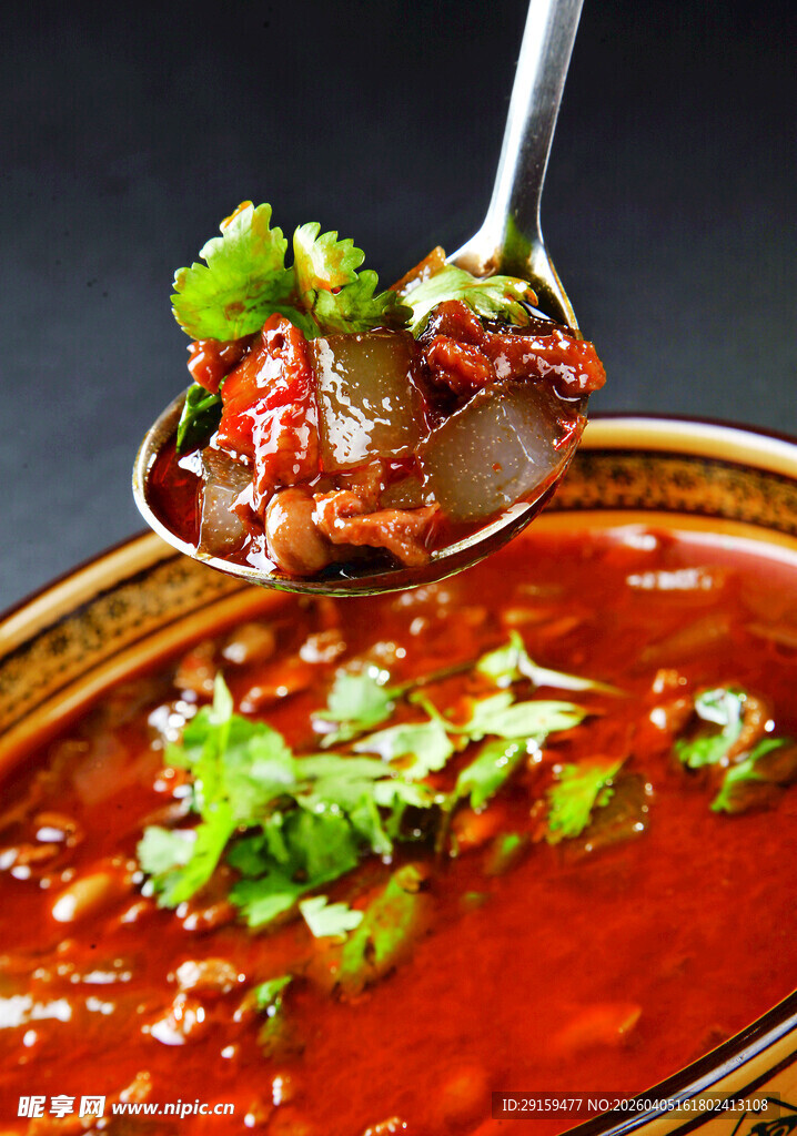 香辣美味牛肉汤