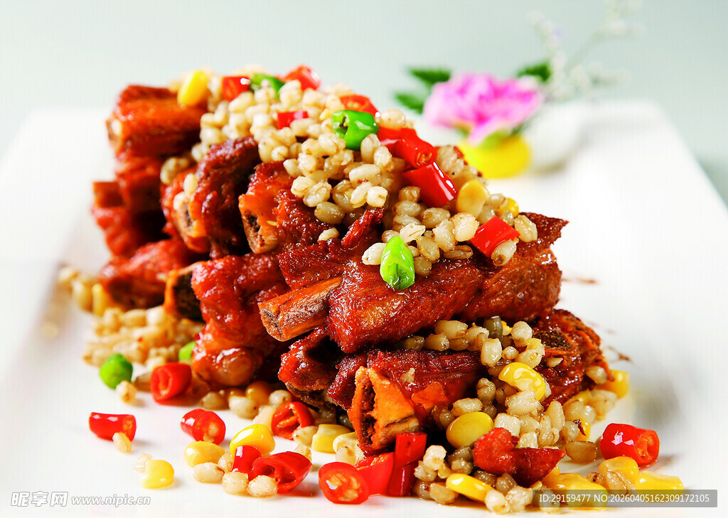 美味香辣排骨