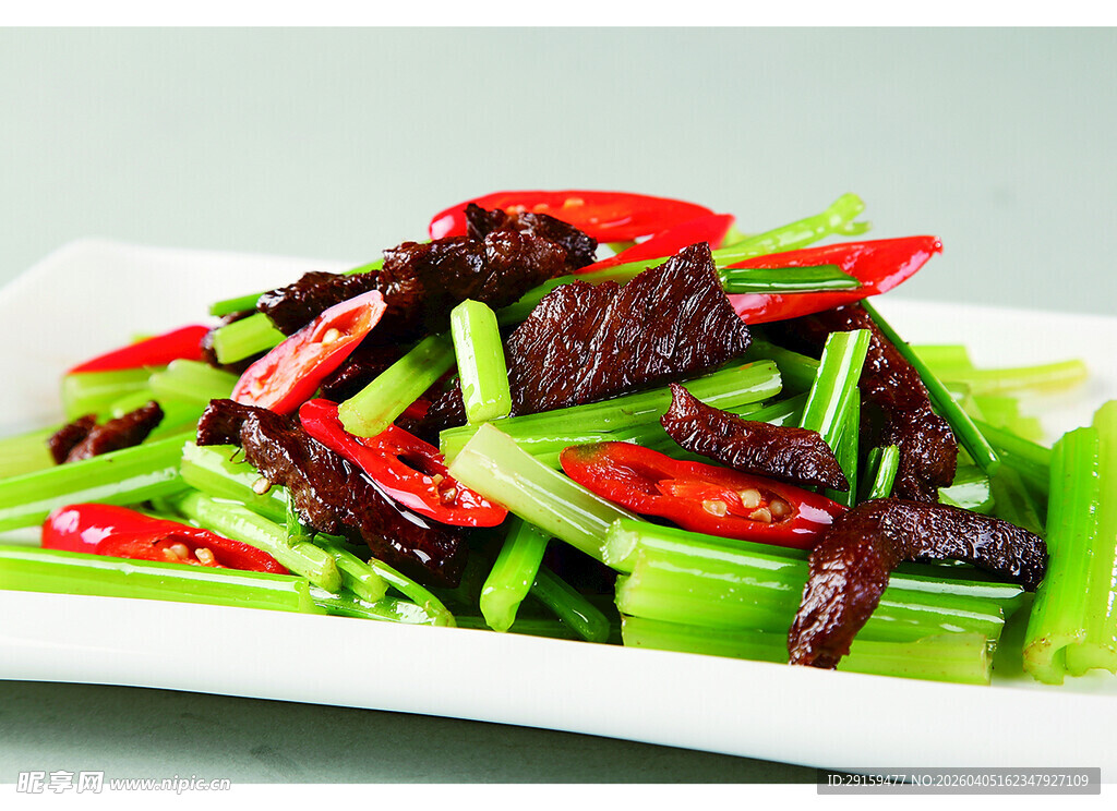 香芹炒牛肉