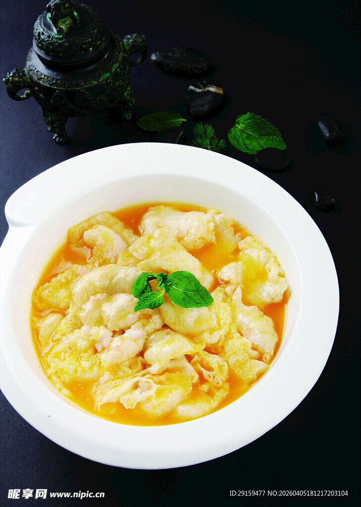 美味金汤馄饨