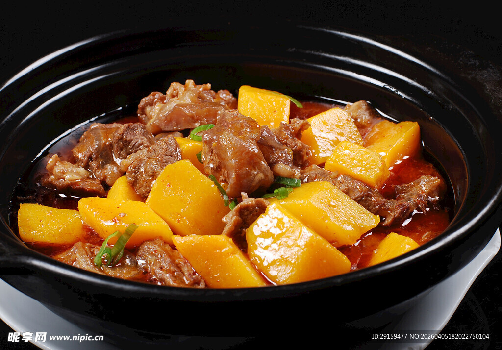 南瓜炖排骨美味砂锅菜