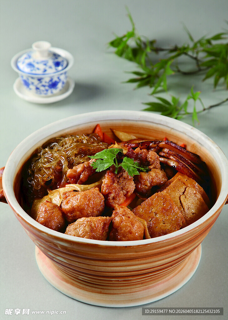 美味佳肴砂锅菜