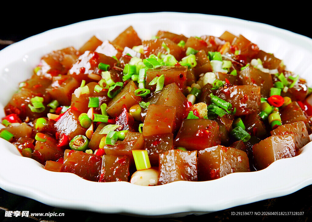 美味香辣炒凉粉