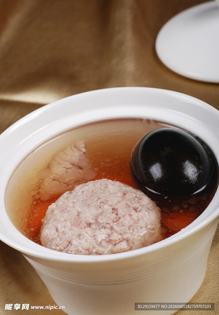 滋补肉丸红枣汤