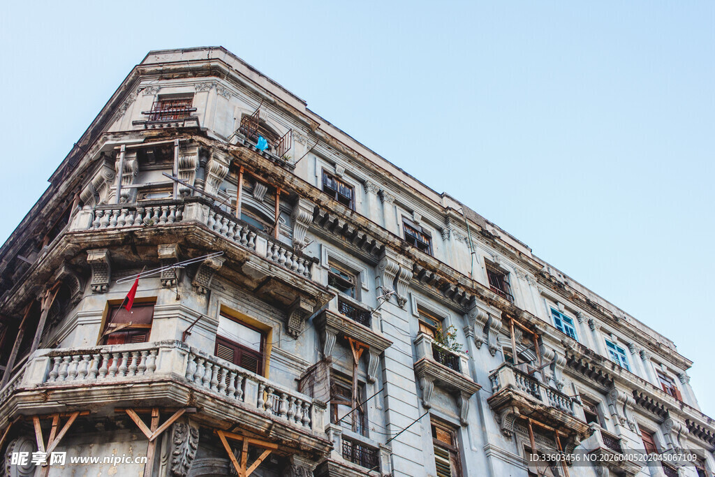 老旧居民楼外观