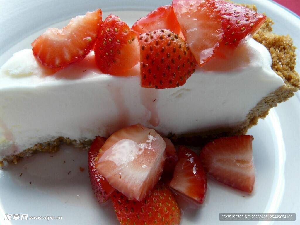 草莓芝士蛋糕切片