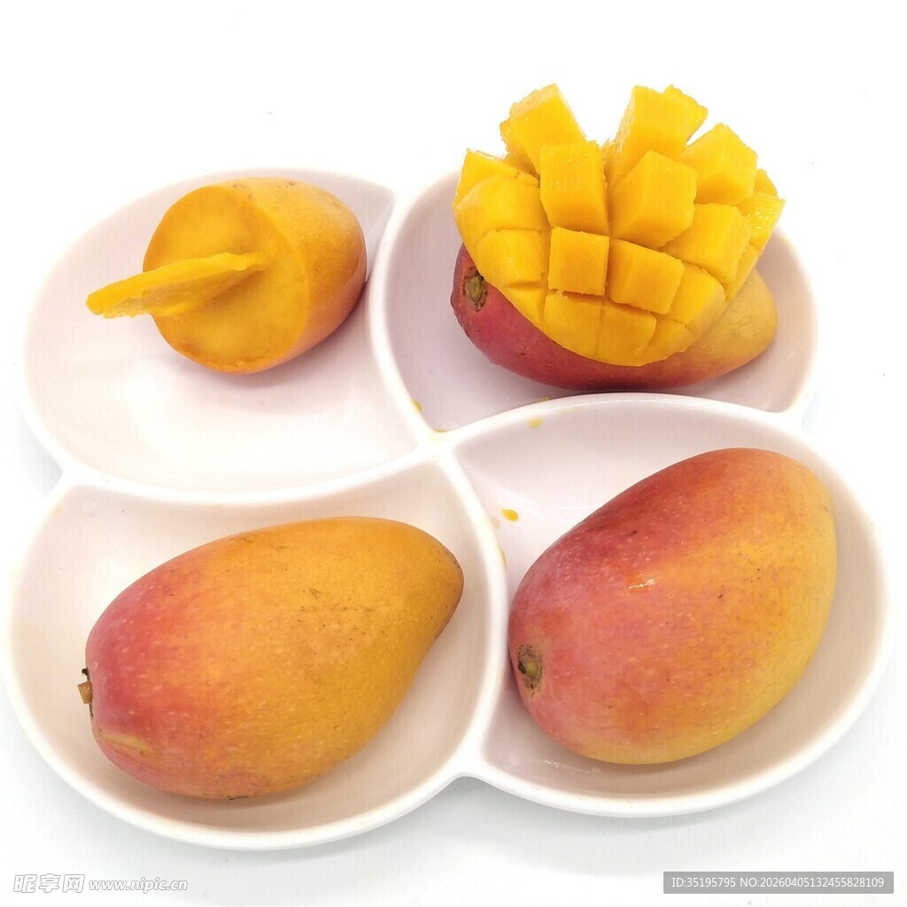 新鲜芒果摆盘展示