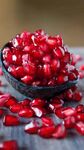 碗中鲜美的红石榴籽
