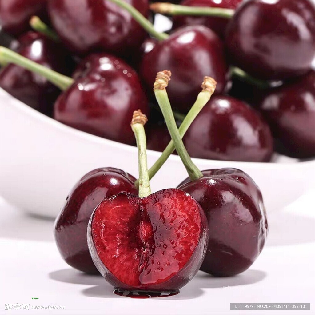 新鲜饱满的车厘子特写