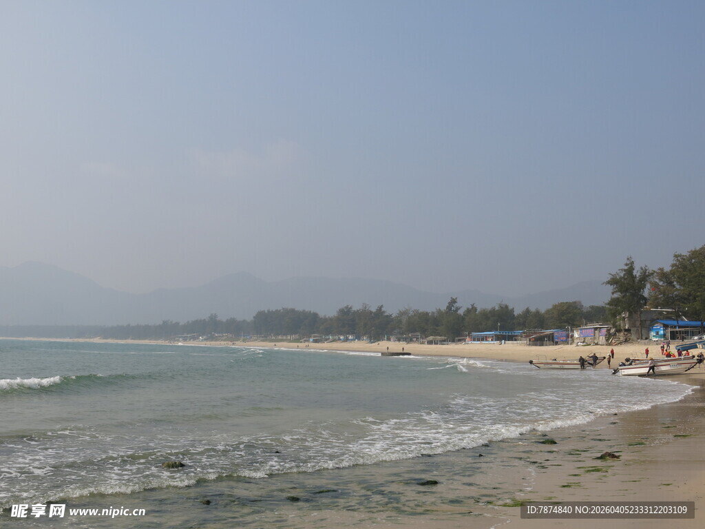 美丽海滨沙滩风景