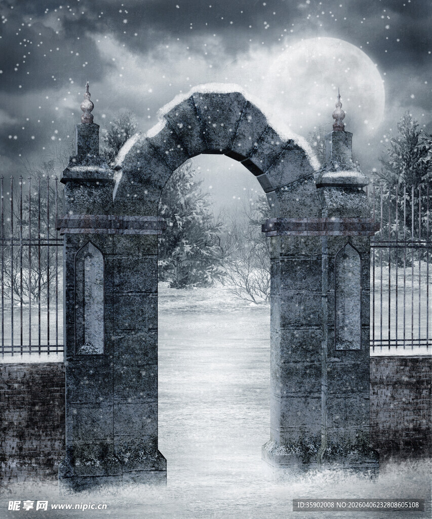 神秘雾中拱门铁艺围栏