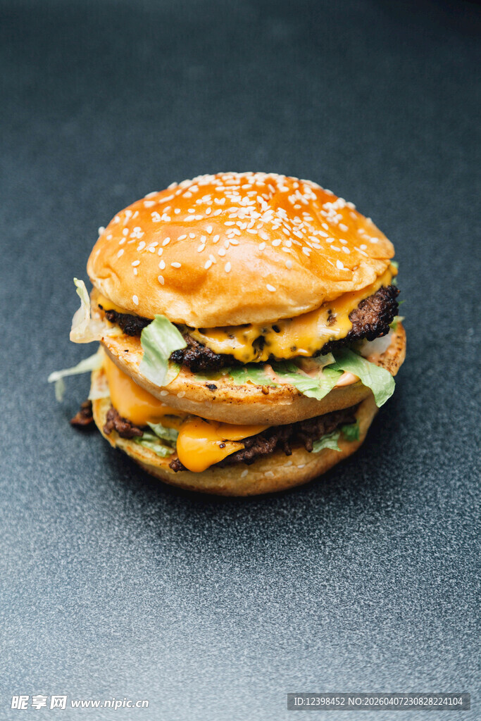双层汉堡