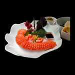 美味三文鱼刺身