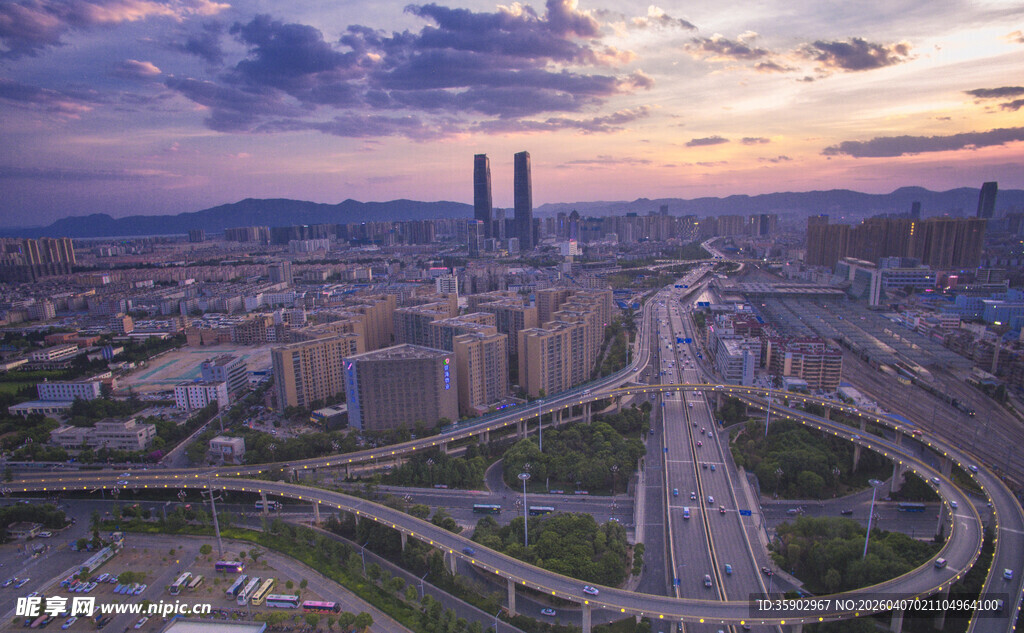 昆明城市航拍夜景夕阳晚霞