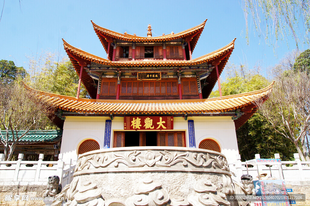 昆明大观楼中式古亭建筑景观