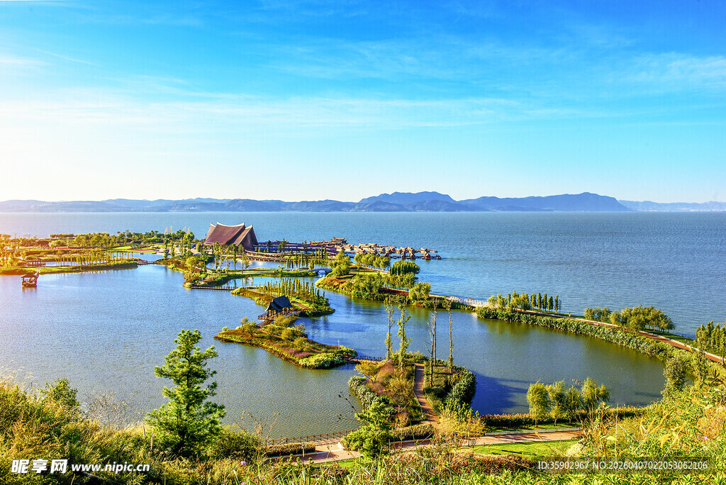 云南昆明滇池全景美丽湖畔风光