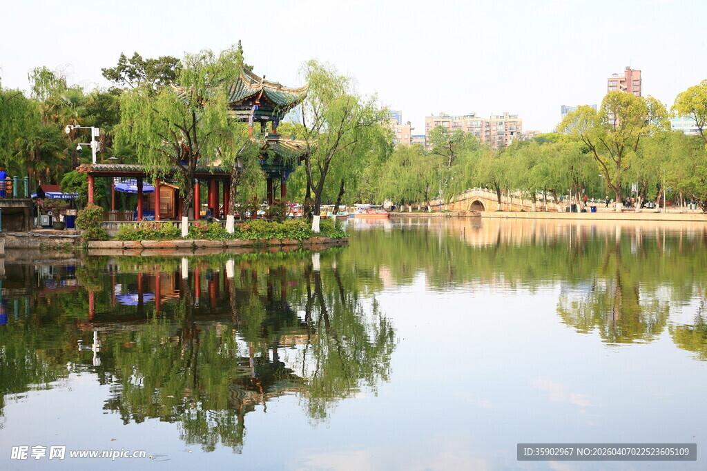 云南省昆明绿湖公园