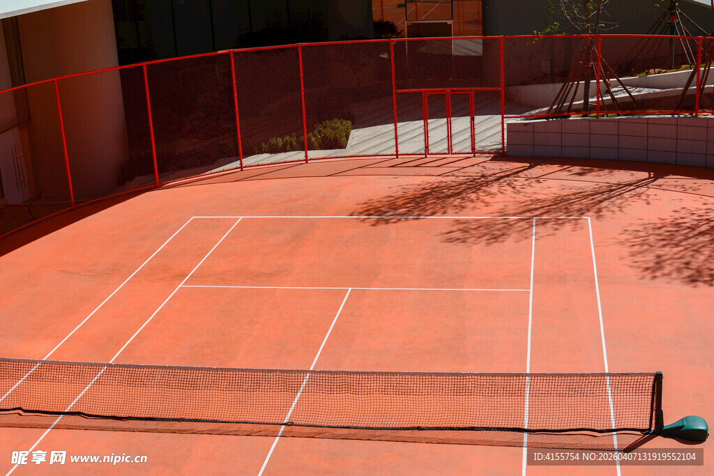 户外红色塑胶网球场