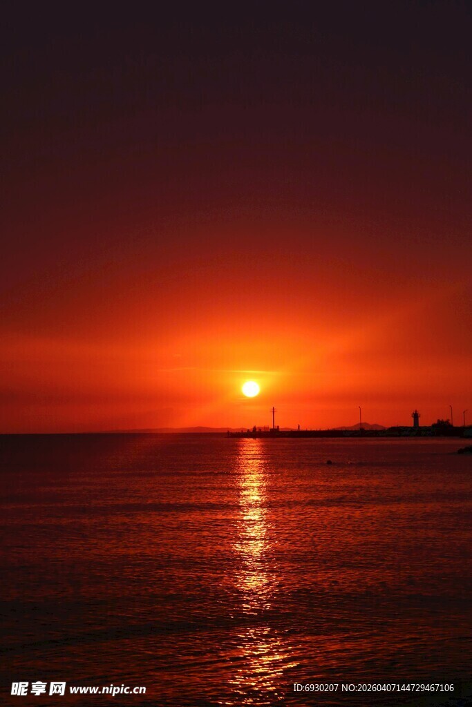 海上夕阳美景