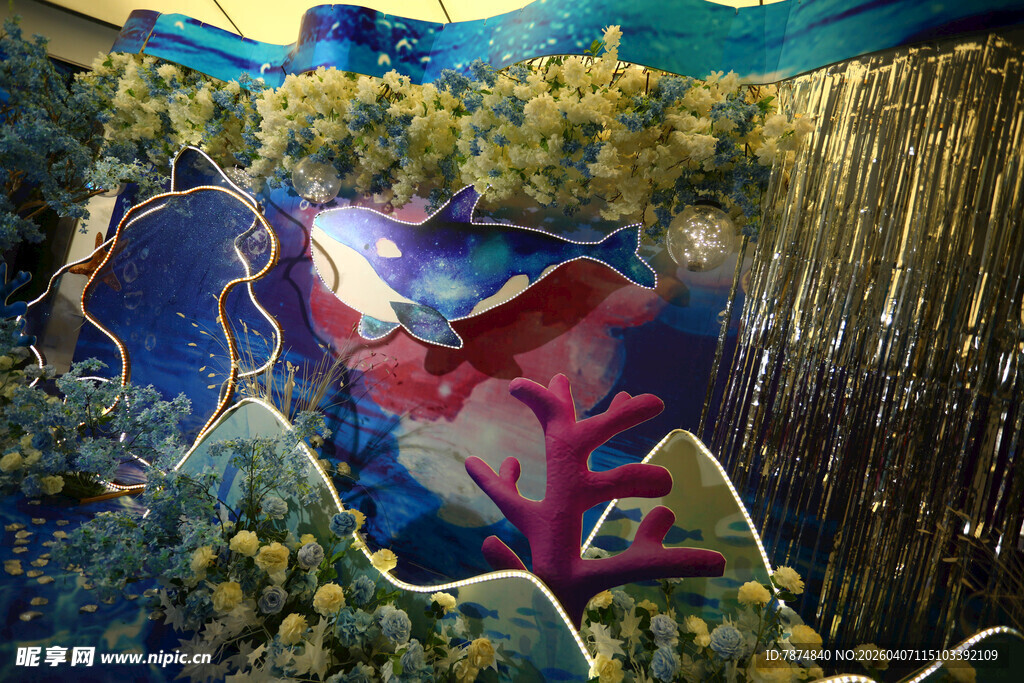 梦幻破碎场景艺术图