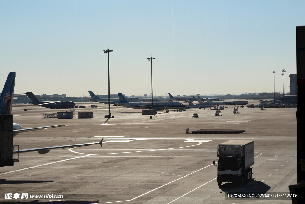 机场停机坪场景