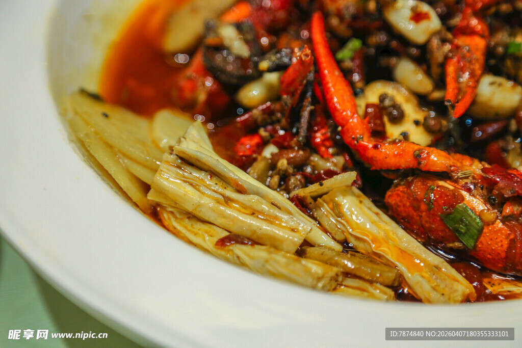 香辣美味的海鲜麻辣香锅