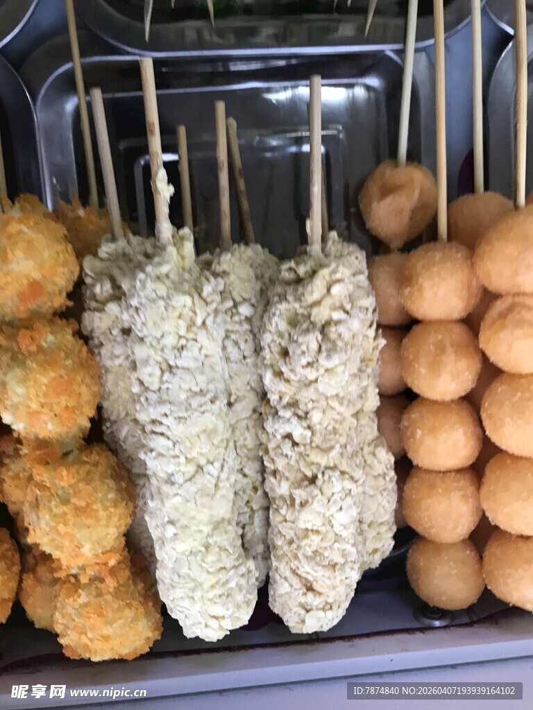 美味街头炸串小吃展示