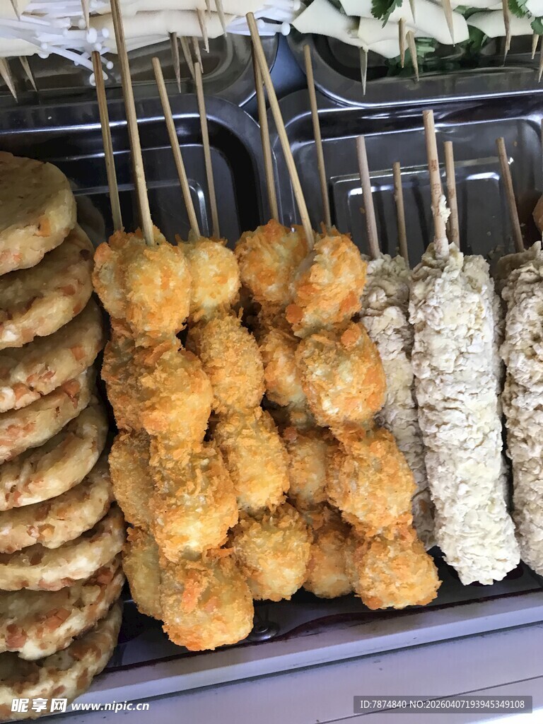 街头美味小吃串串