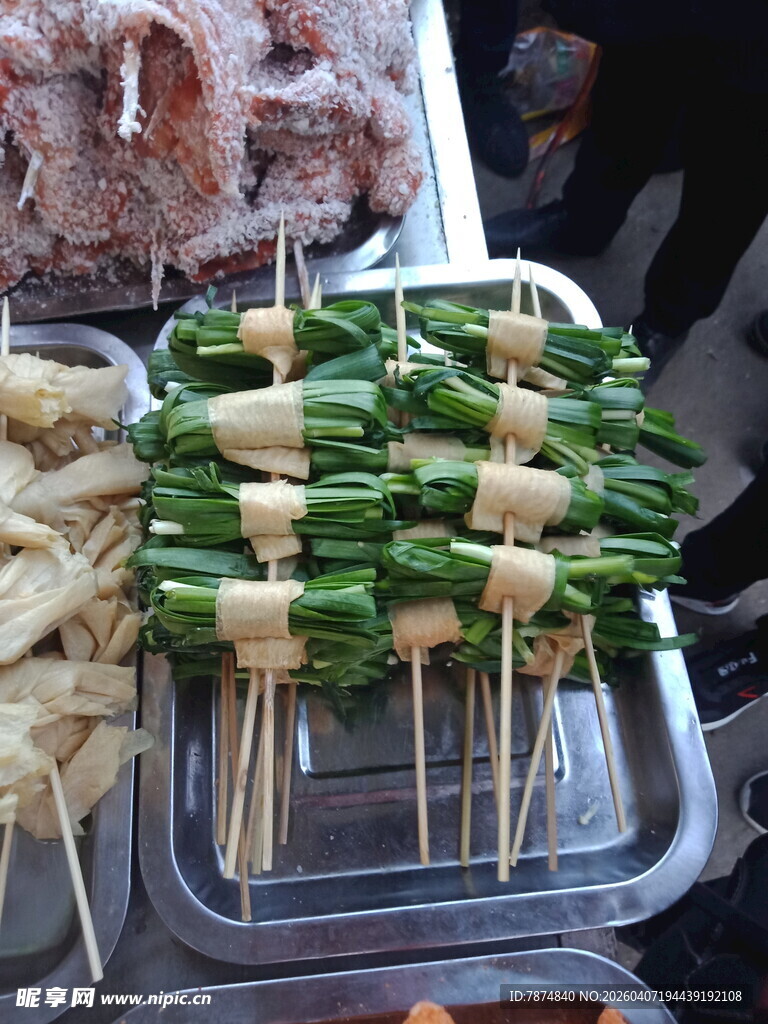 多样美味串串待品尝