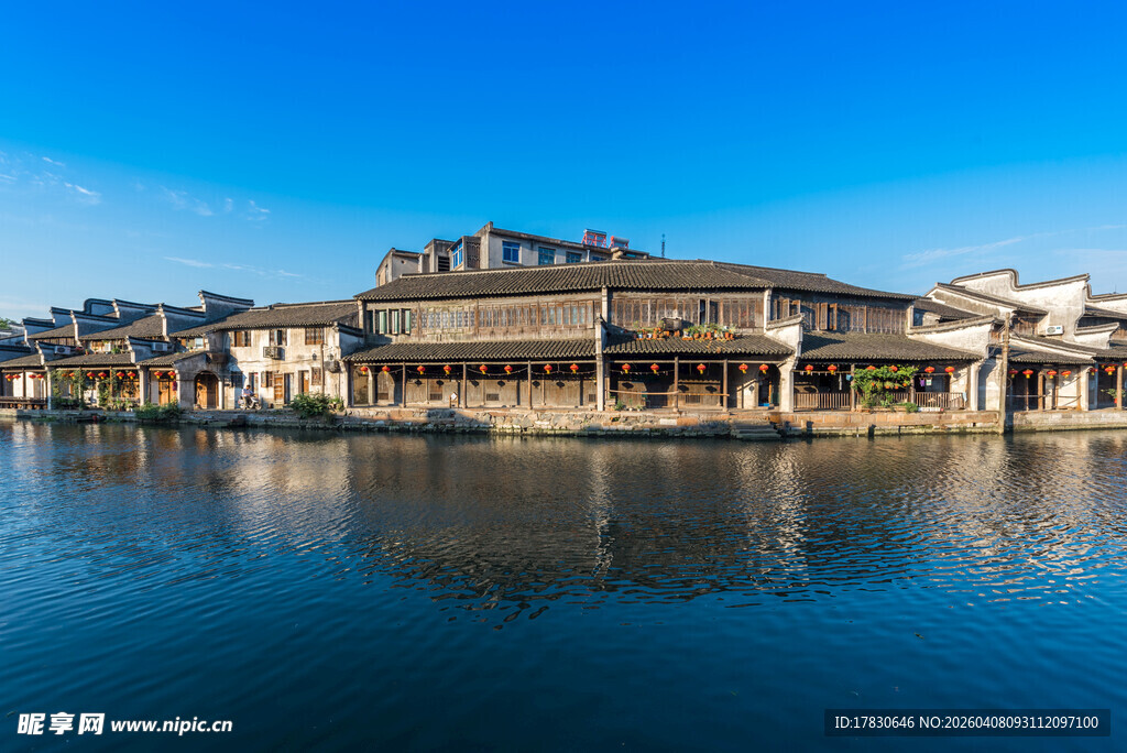 水乡古镇临水建筑美景