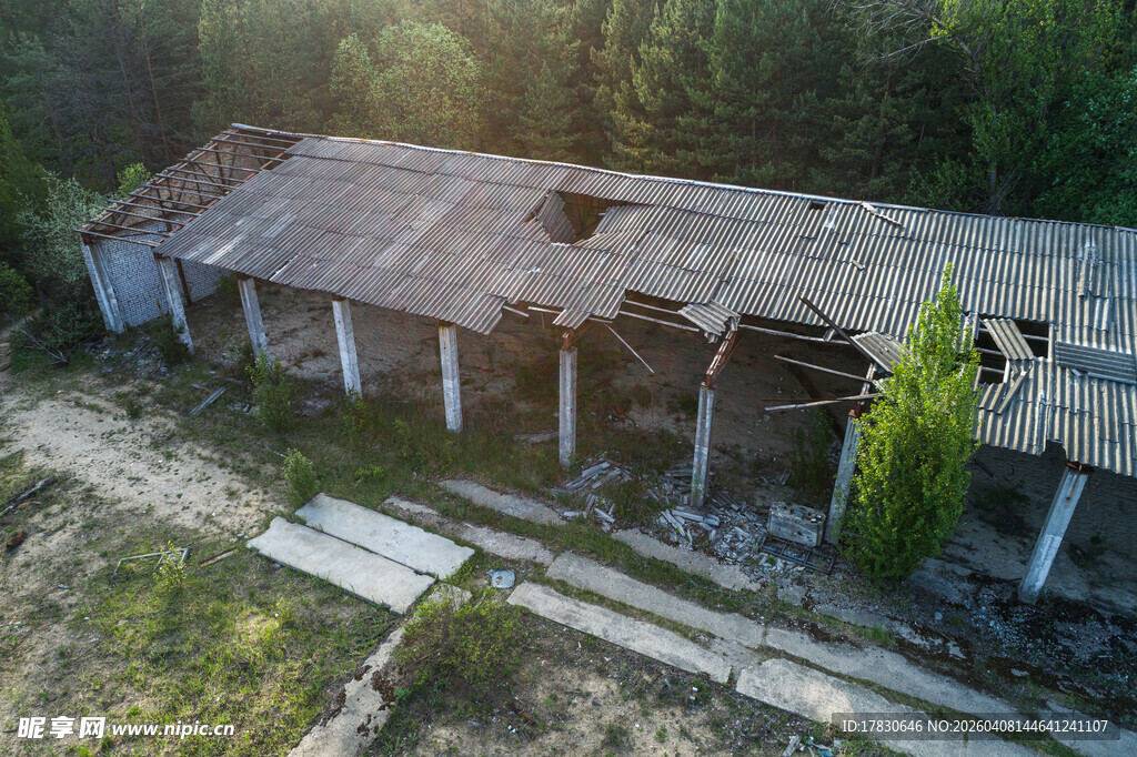 废弃房屋鸟瞰图