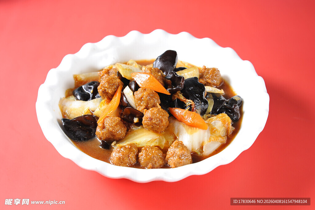 小丸子木耳烧白菜