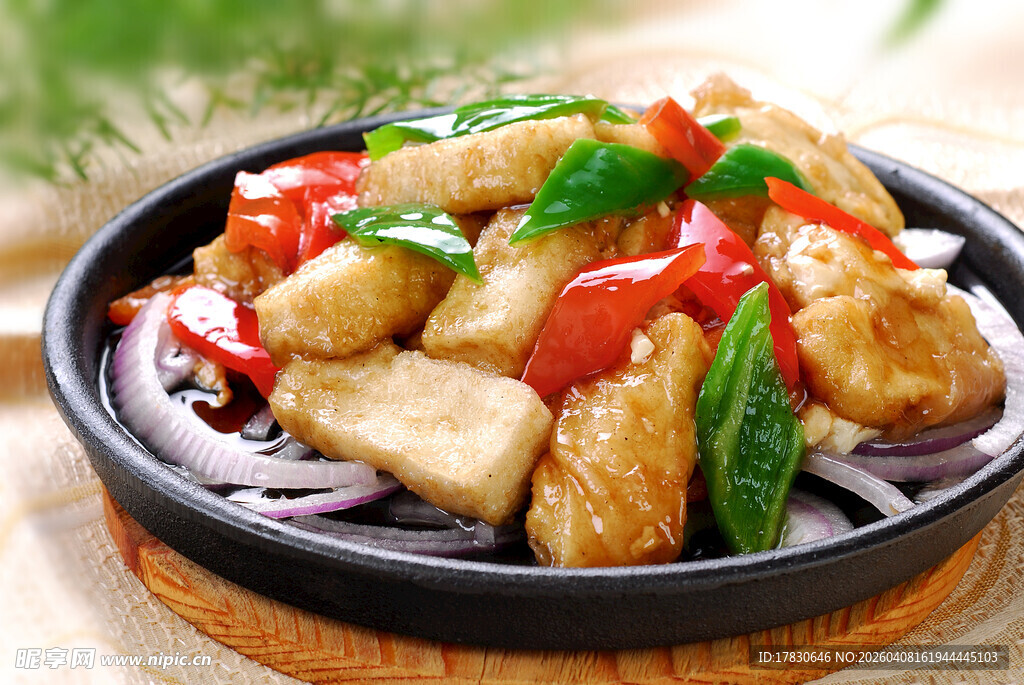 铁板咖喱豆腐泡