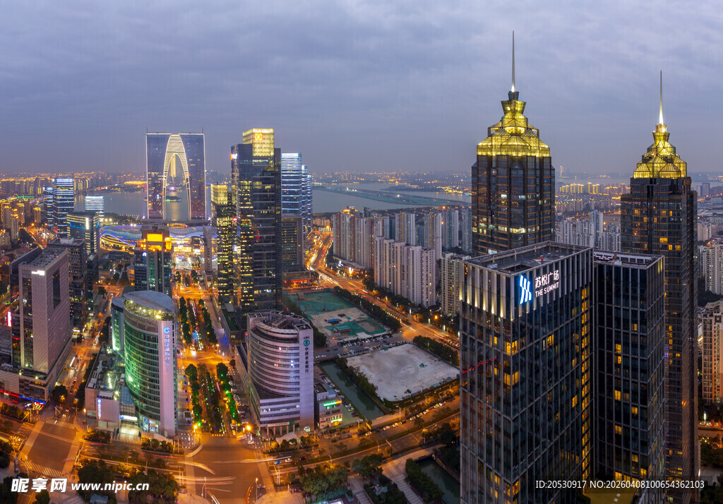 苏州金鸡湖工业园区地标建筑航拍