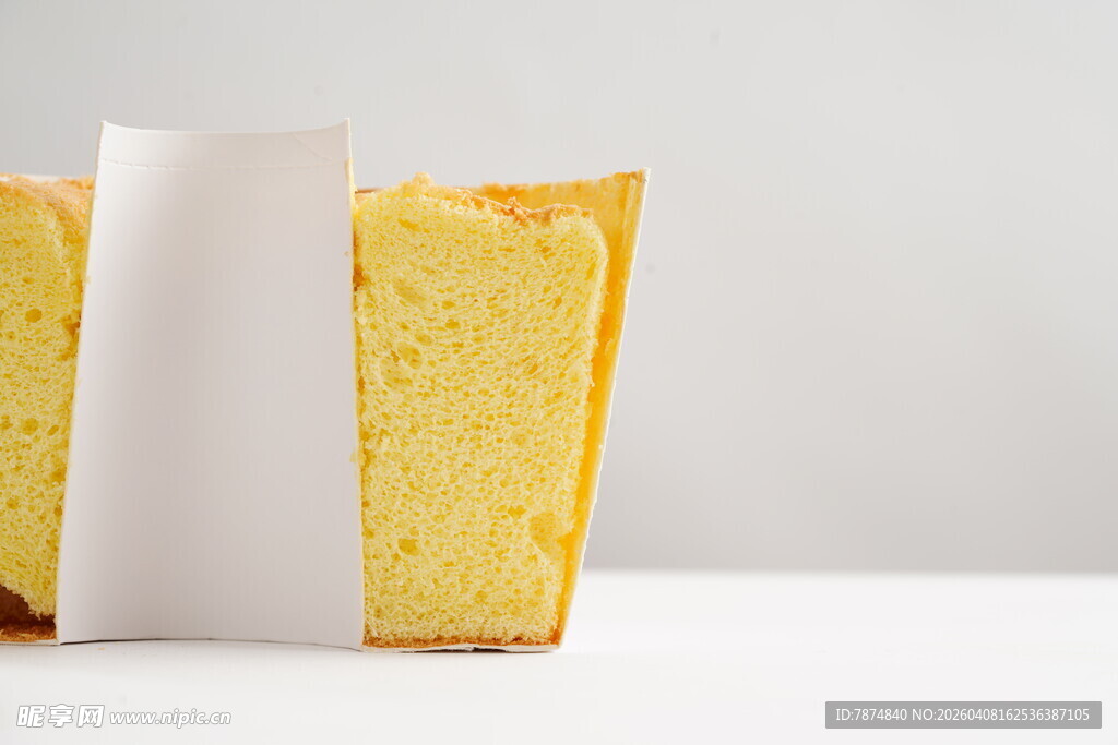 美味切片蛋糕展示