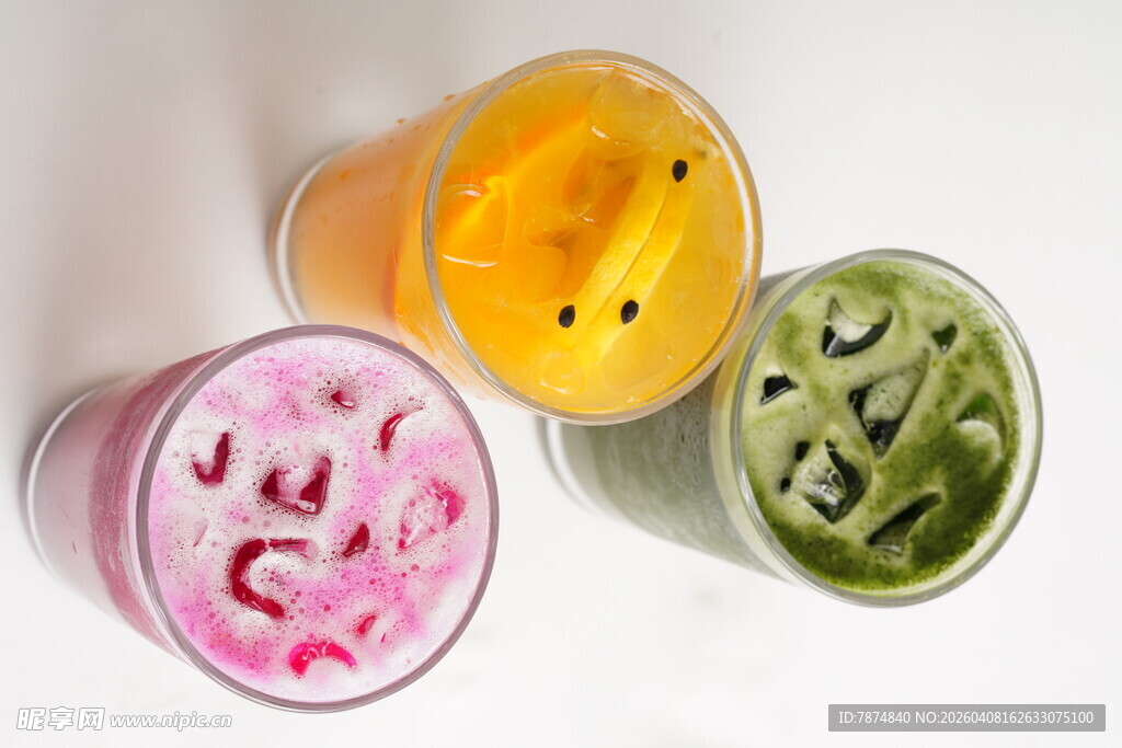 三色创意饮品展示