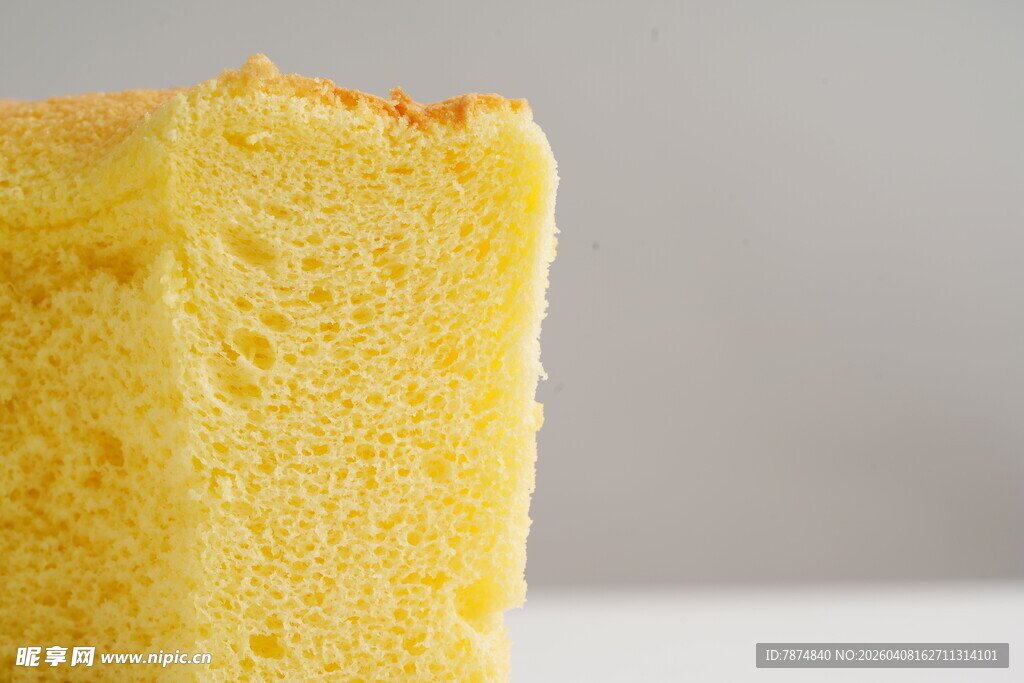 松软美味的海绵蛋糕