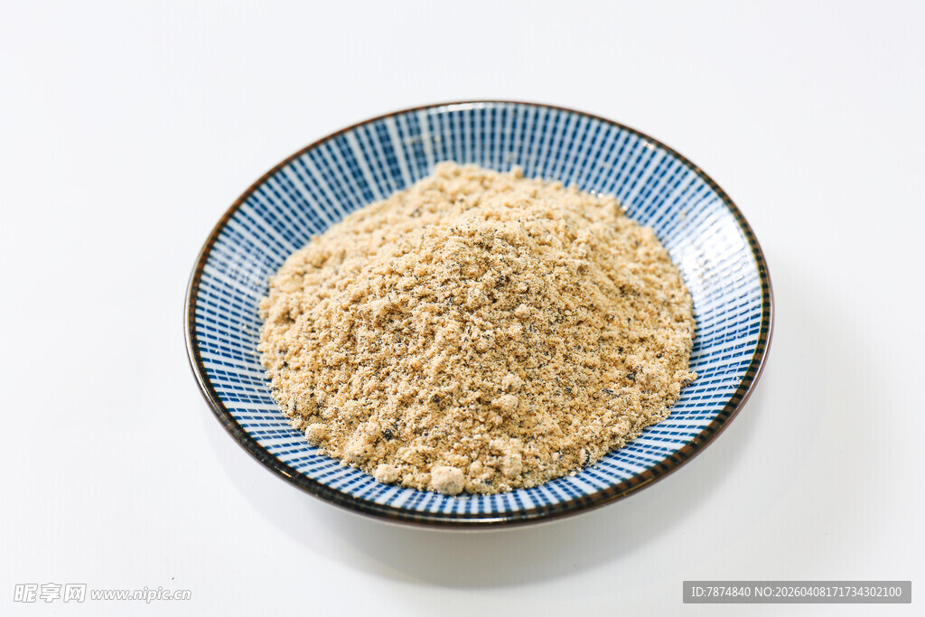 蓝色碗中的细颗粒谷物