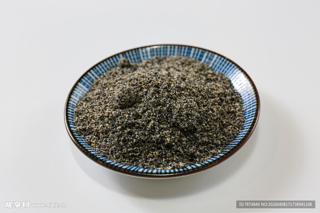 碗中芝麻糖粉