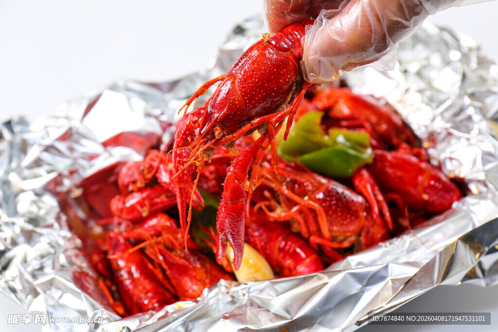 锡纸包裹的美味小龙虾