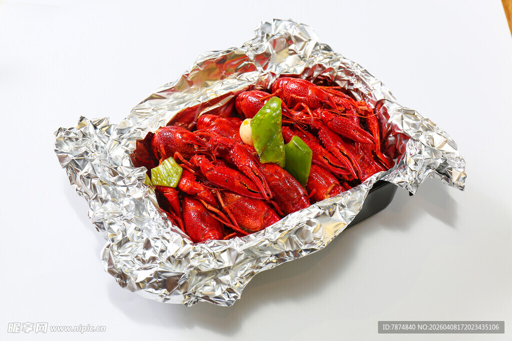 锡纸包裹的美味小龙虾