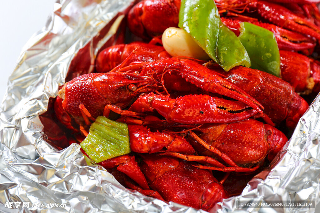 锡纸包裹的美味小龙虾