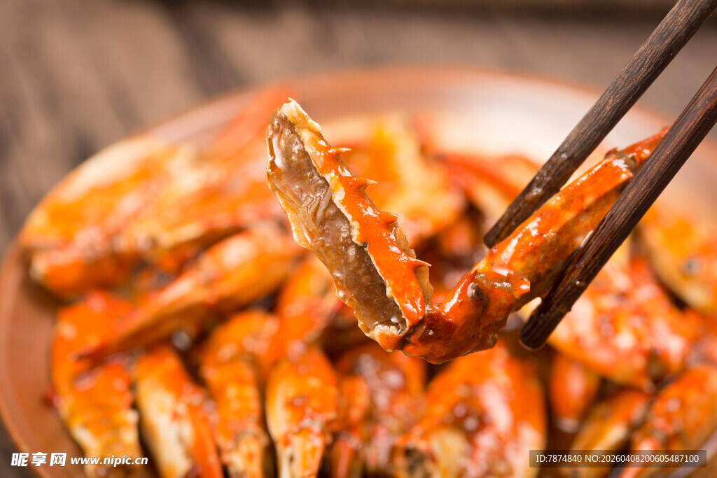 美味蟹钳 筷子夹起瞬间