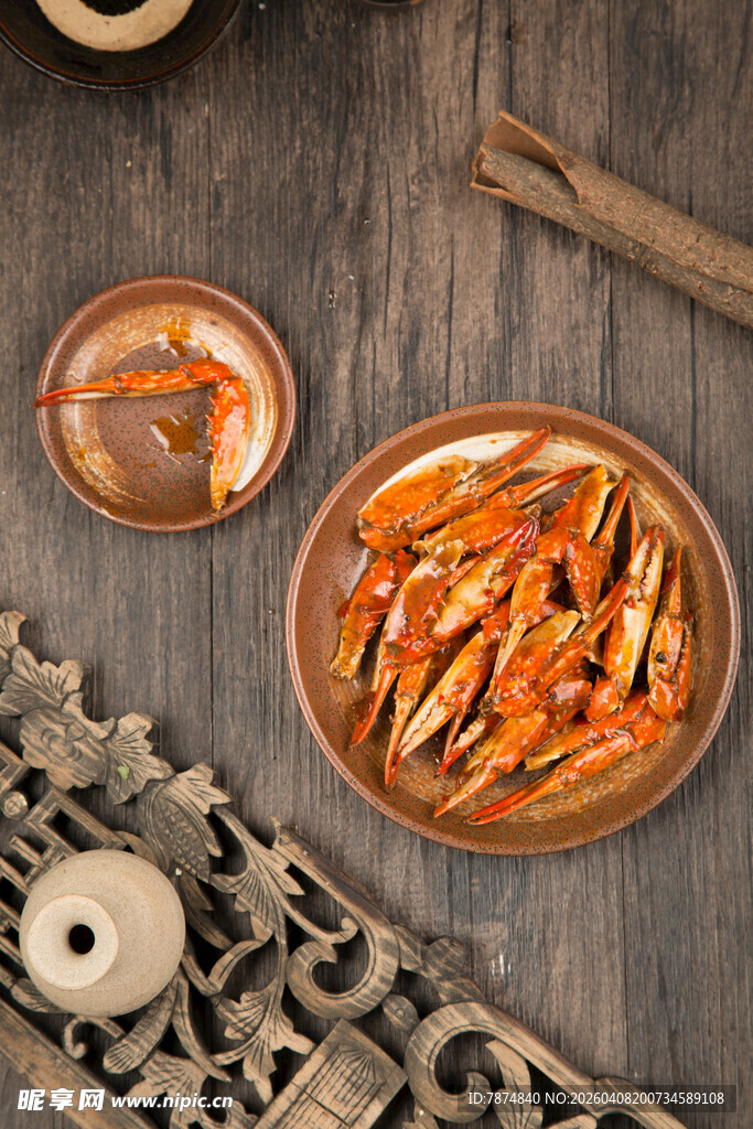 中式木桌摆精致蟹钳