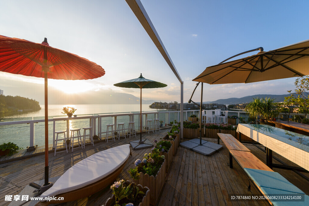 露台日光美景 惬意休闲处