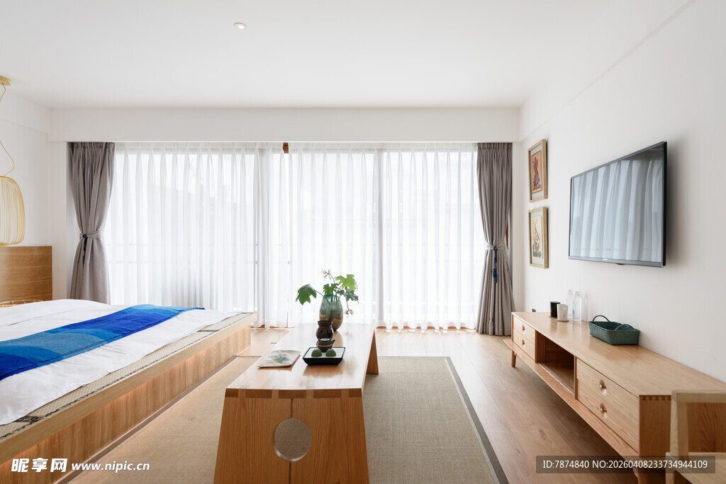 简约日式风格温馨卧室