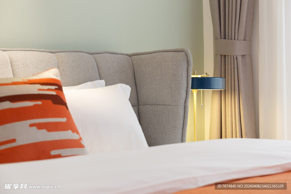 温馨卧室床品展示