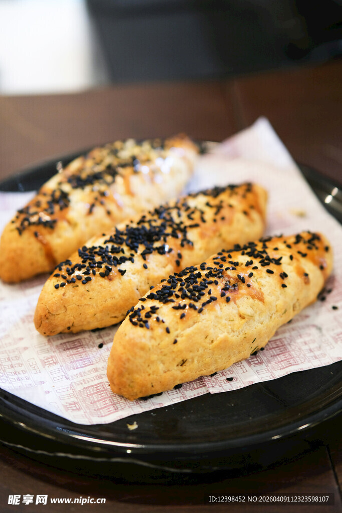 芝麻烤面包