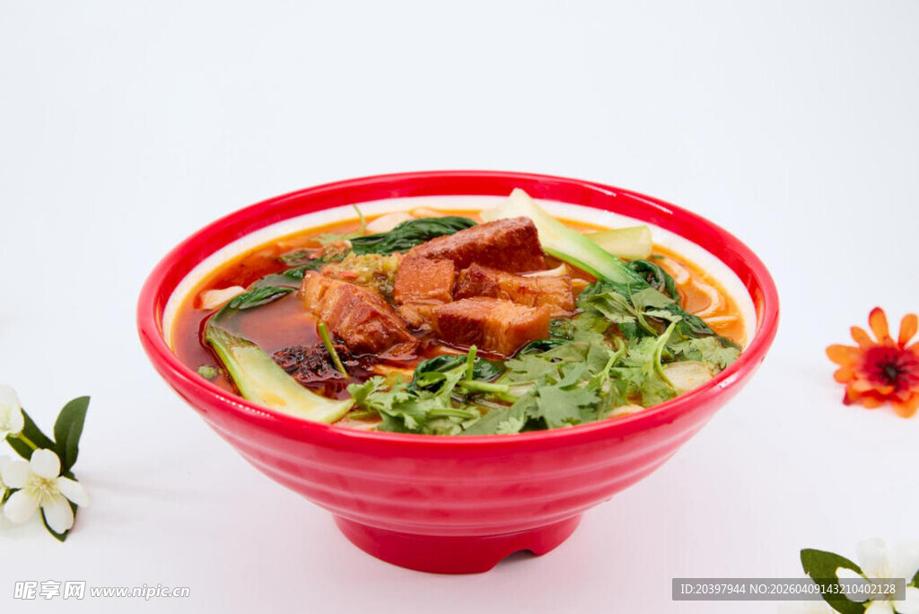 红烧肉刀削面