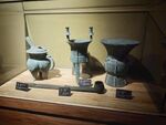 古代青铜酒器展示